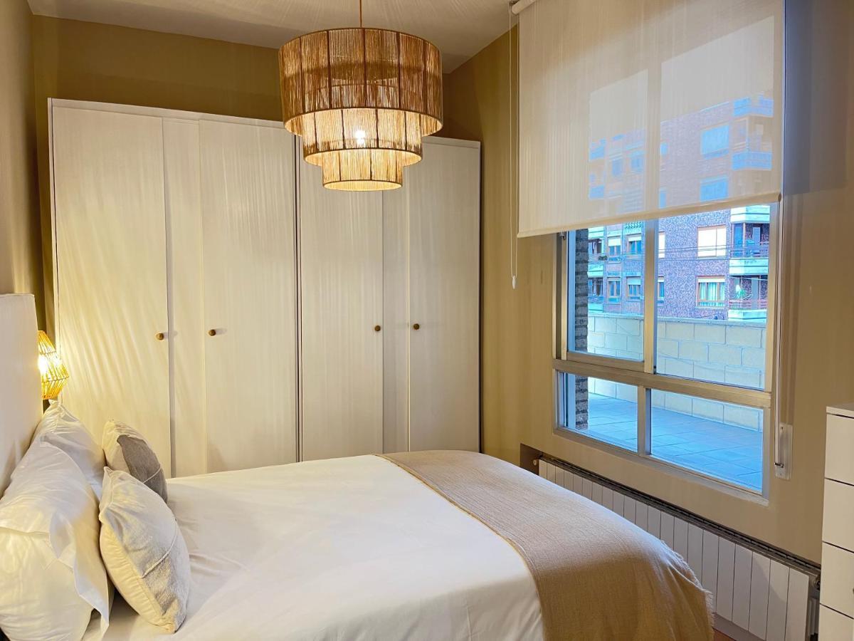 Coqueto Apartamento Торрелавега Экстерьер фото